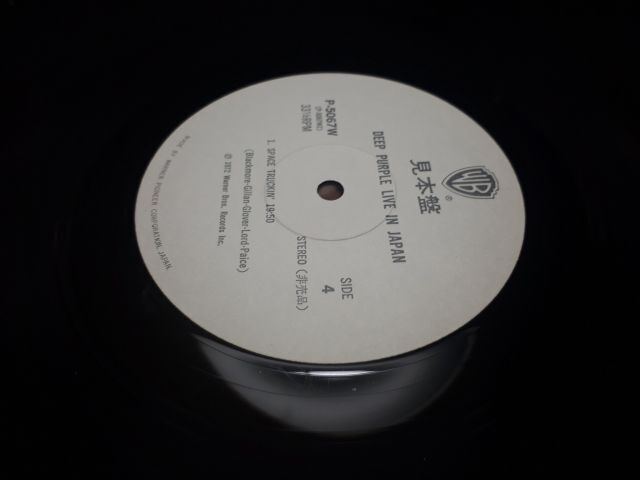 slowhand04.jpg